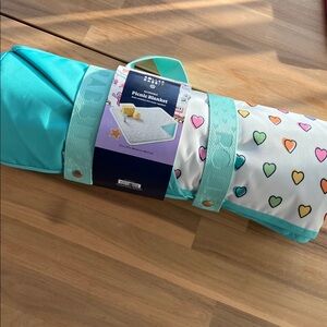 NWT Roller Rabbit x Target Disco Hearts Wave Picnic Blanket White / Teal